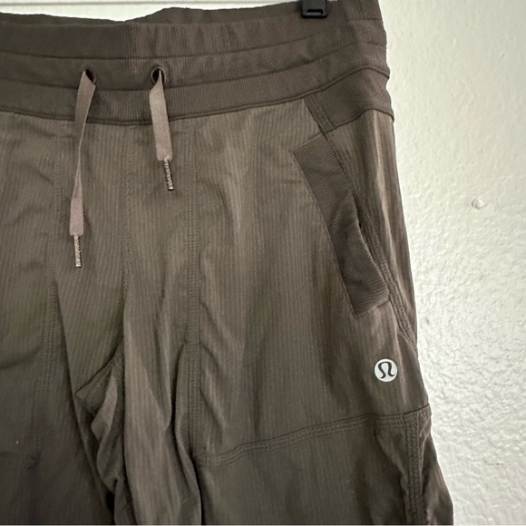 Lululemon Dance Studio Mid-Rise Cropped Pant - Picture 8 of 13